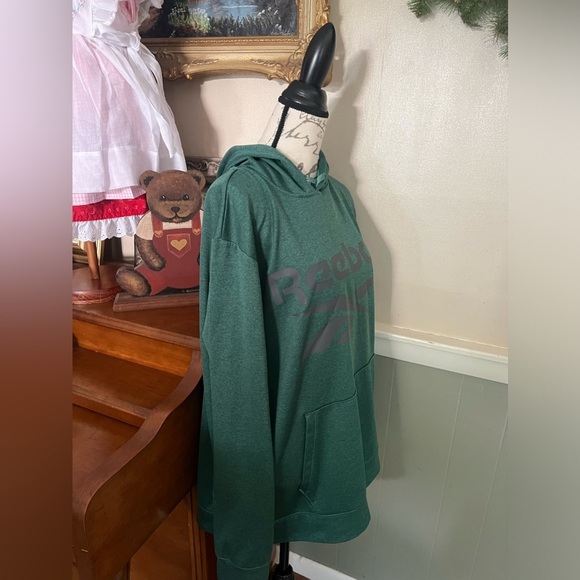 Reebok Hoodie - Picture 3 of 5